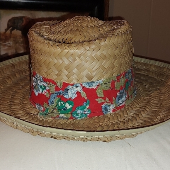 Straw Hat with Floral Band - Picture 2 of 6